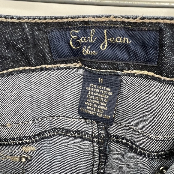 Earl Jean size 11 - Picture 2 of 13